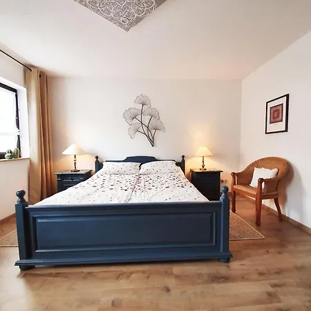Tigges Apartment *